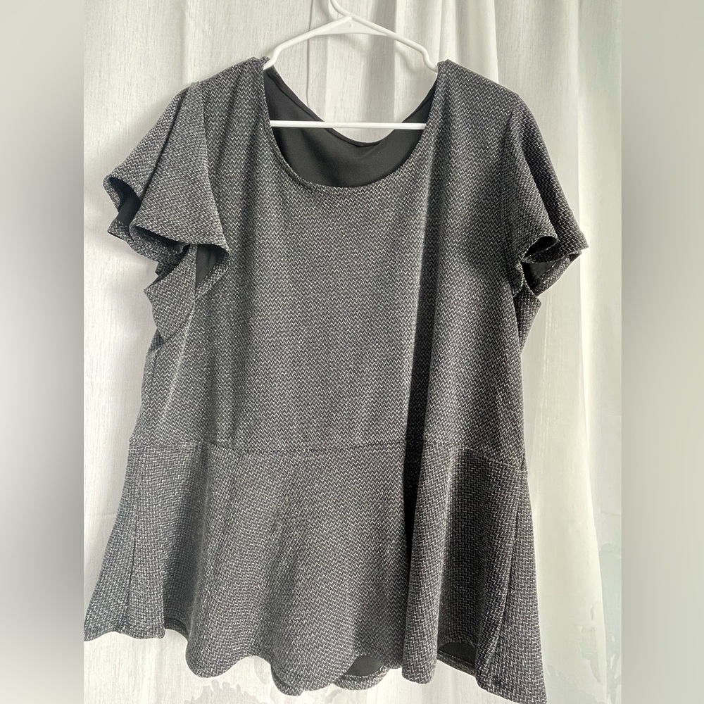 Peplum top butterfly sleeves with zigzag glitter!